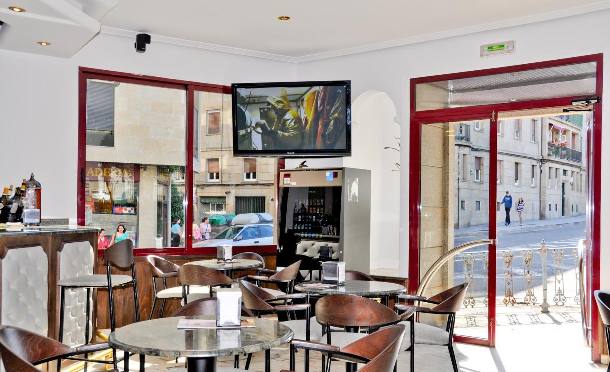 Hostal La Rotonda Оренсе Екстер'єр фото